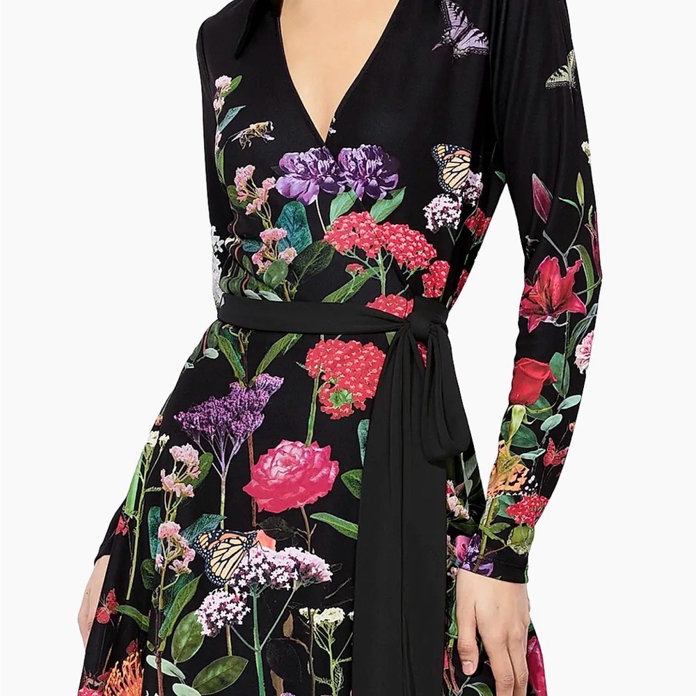 Alice + Olivia Black Floral Long Sleeve Dress